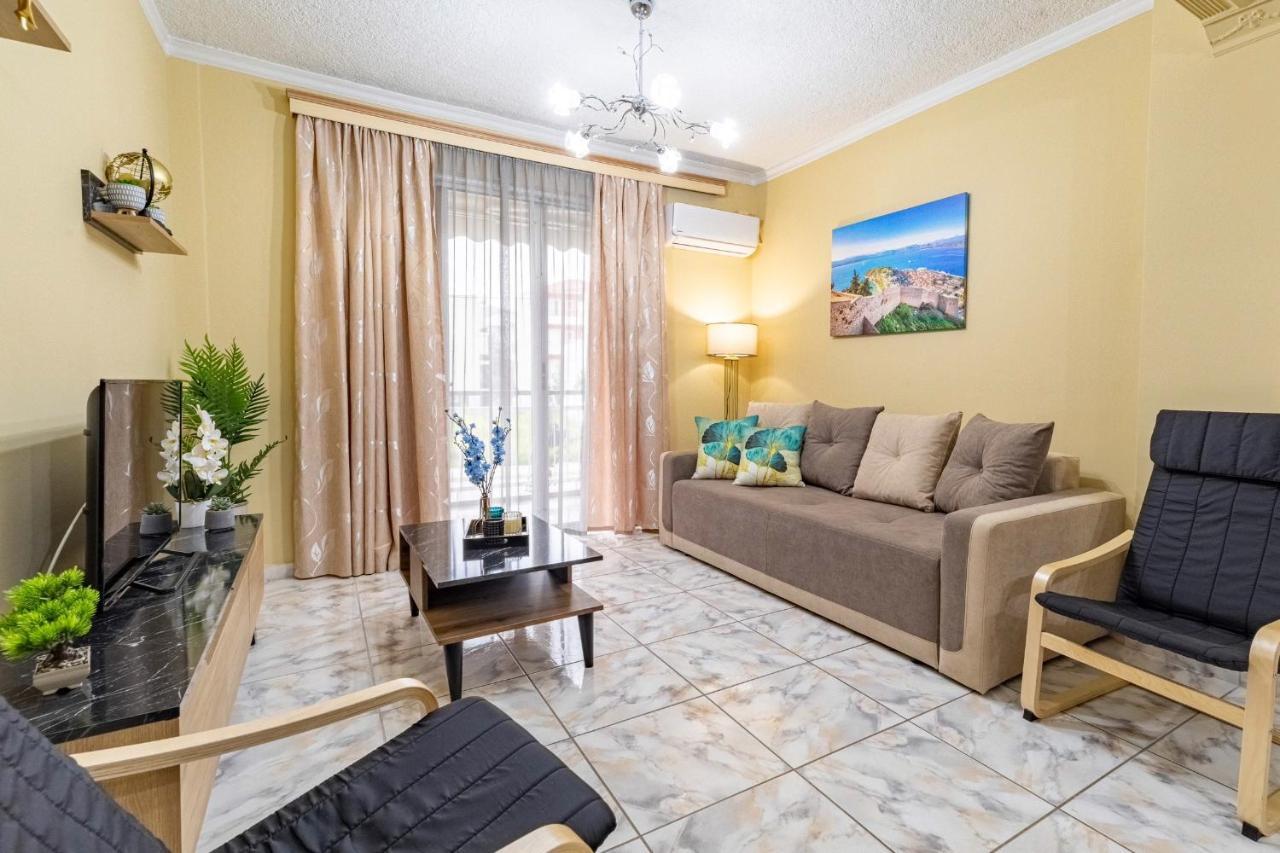 נאפפליו Johnny'S Three Bedroom Apartment מראה חיצוני תמונה